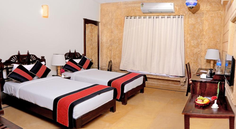 Hotel Golden Haveli