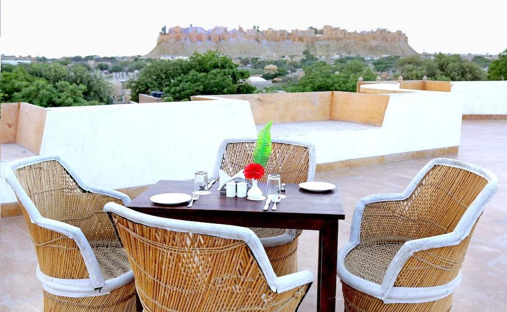 Hotel Golden Haveli 3*