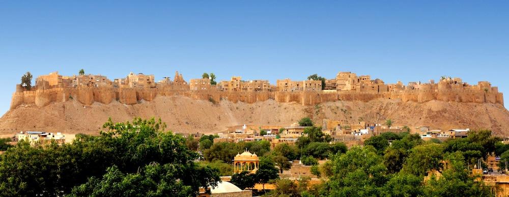 Golden Haveli 3*